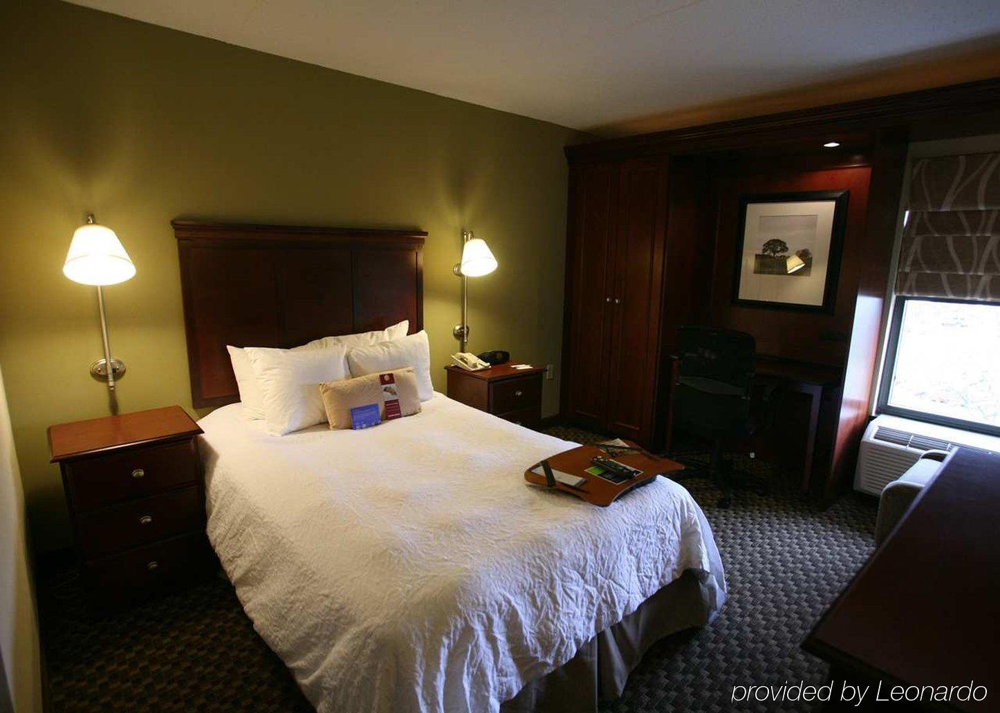 Hampton Inn Detroit Northville Zimmer foto